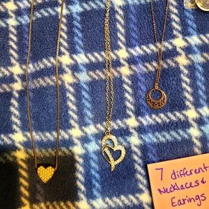 7 different pieces all for 25 or 5 each